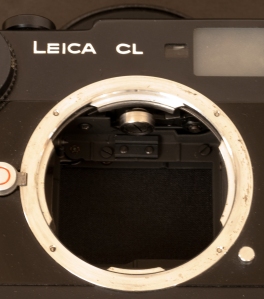 Leica CL - The shutter is not armed